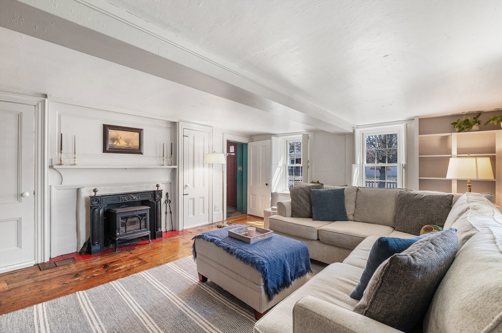 82 Dodge Street, Unit 1 Beverly, MA 01915 - Photo 16 of 42