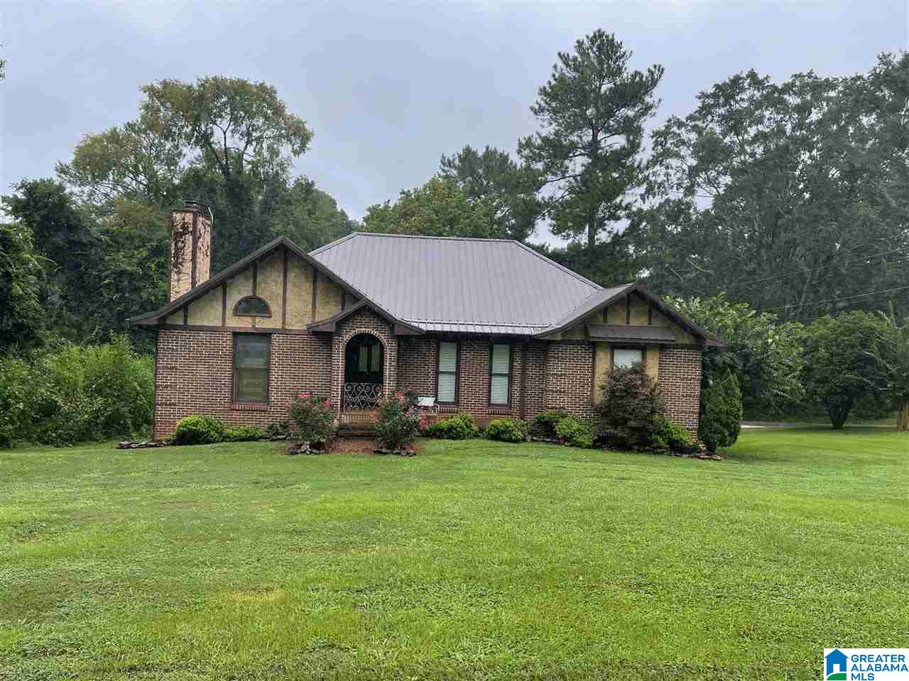 3267 Karl Daly Road Birmingham, AL 35210 - Photo 1 of 26