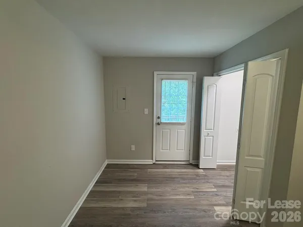 $1,099 | 320 Hamilton Drive Northeast, Concord, NC 28025