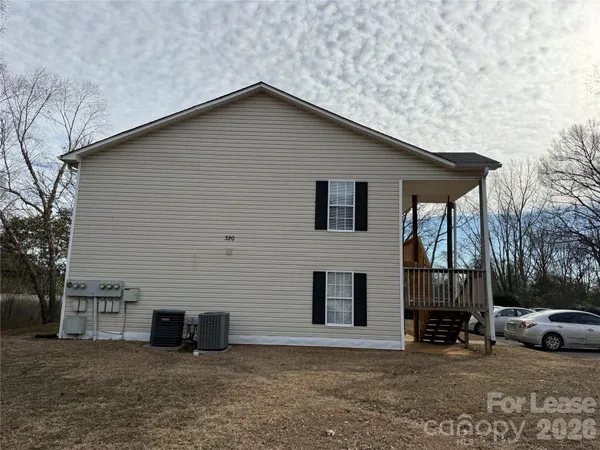 $1,099 | 320 Hamilton Drive Northeast, Concord, NC 28025