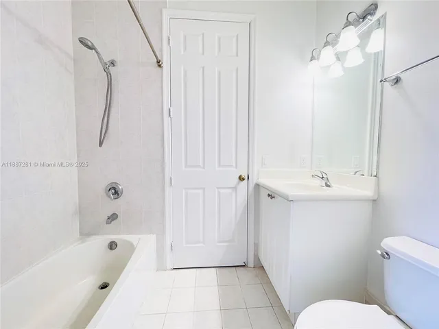 $5,200 | 7636 Southwest 193rd Lane, Cutler Bay, FL 33157