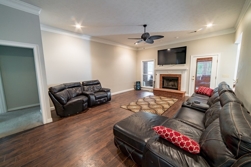 249 Ridgeway Drive Cataula, GA 31804 - Photo 4 of 32 Gallery Image 4
