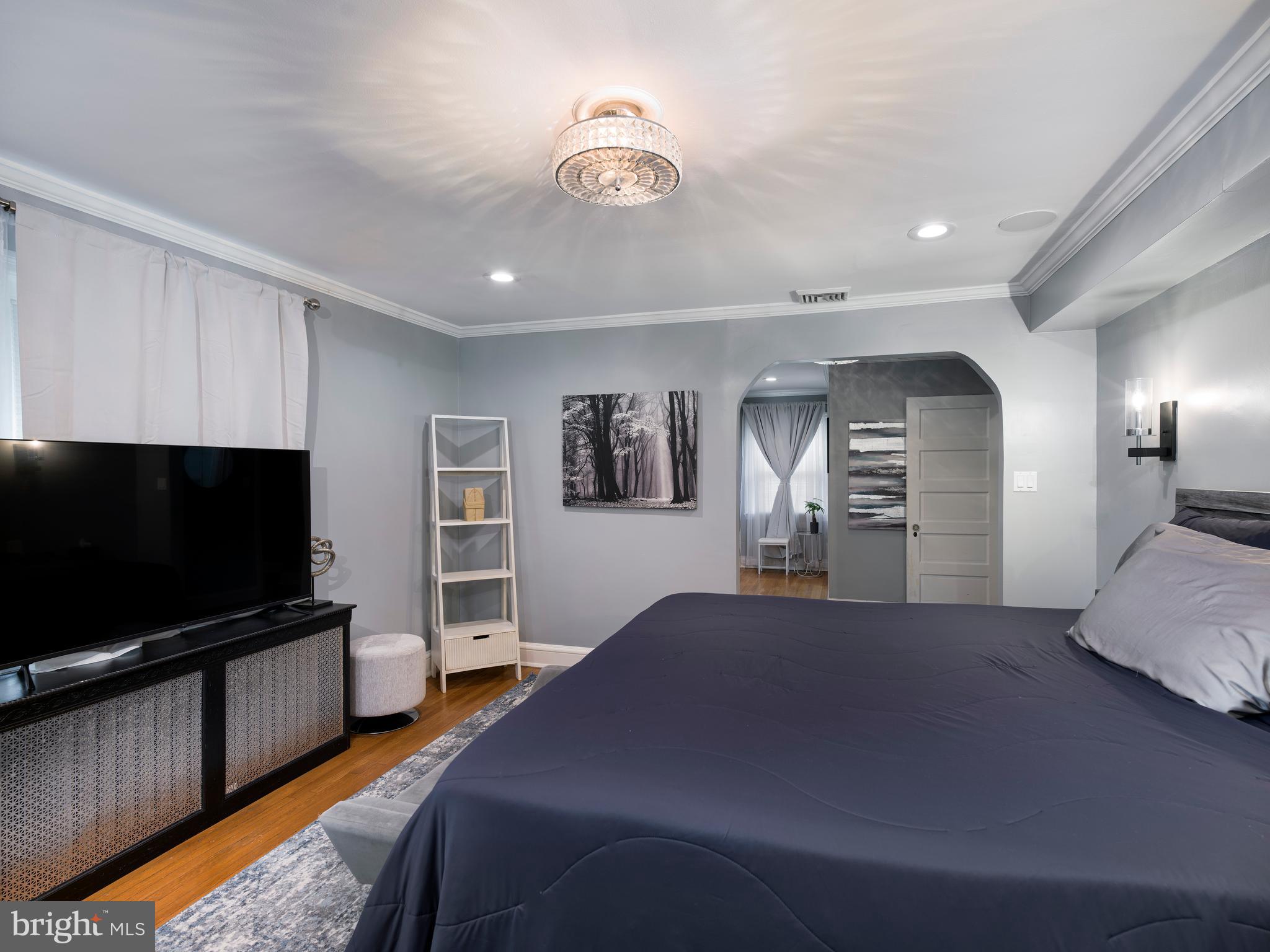 31 Snowden Road Bala Cynwyd, PA 19004 - Photo 17 of 36 Primary Bedroom