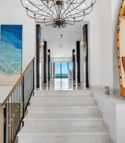 $5,250,000 | 210 West Seaview Circle, Marathon, FL 33050