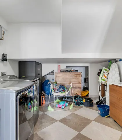 $5,250,000 | 210 West Seaview Circle, Marathon, FL 33050