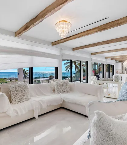 $5,250,000 | 210 West Seaview Circle, Marathon, FL 33050