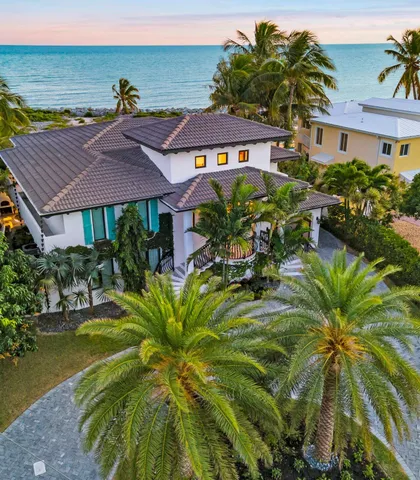 $5,250,000 | 210 West Seaview Circle, Marathon, FL 33050