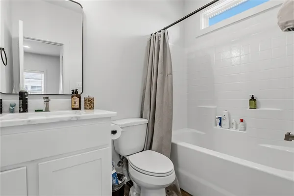 $645,000 | 608 Banks Street, College Station, TX 77840