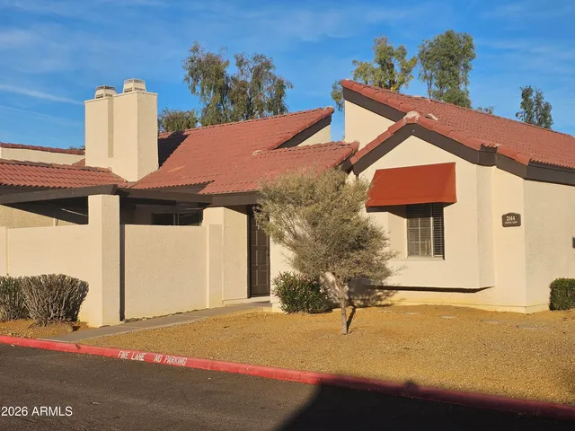 $3,000 | 2144 East Center Lane, Unit 3, Tempe, AZ 85281