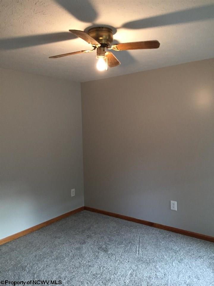 1852 East Grafton Road Fairmont, WV 26554 - Photo 11 of 20 Gallery Image 11