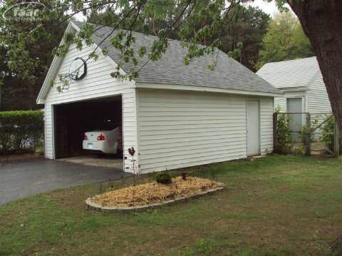 12139 North Jennings Road Clio, MI 48420 - Photo 19 of 22 20349210-18.JPG