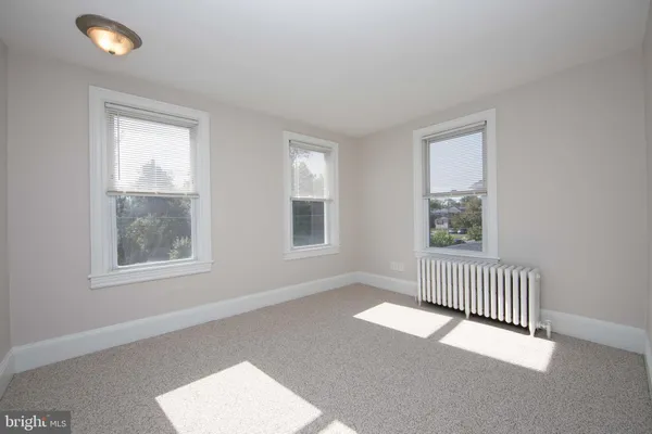 $649,900 | 911 Eldridge Avenue, Oaklyn, NJ 08107