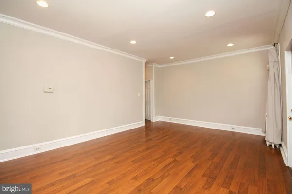 $649,900 | 911 Eldridge Avenue, Oaklyn, NJ 08107