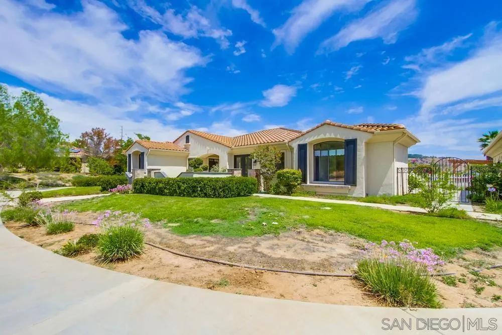 3605-7 Logwood Place Fallbrook, CA 92028 - Photo 8 of 74
