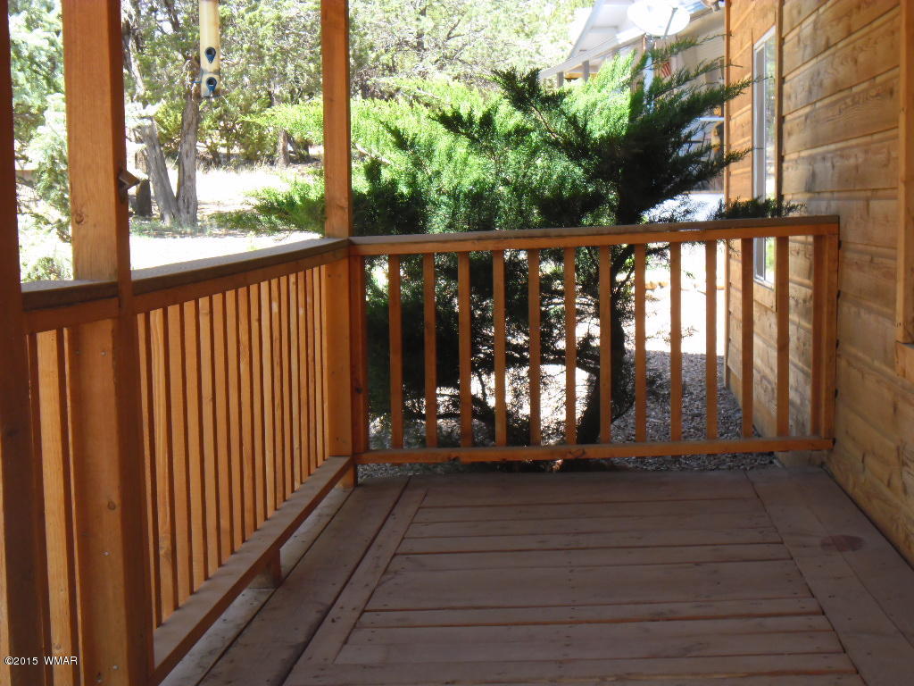 3463 Quail Run Road Overgaard, AZ 85933 - Photo 4 of 37