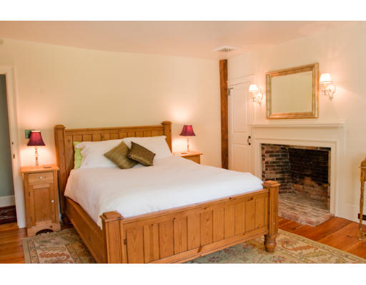 397 River Road Carlisle, MA 01741 - Photo 15 of 28