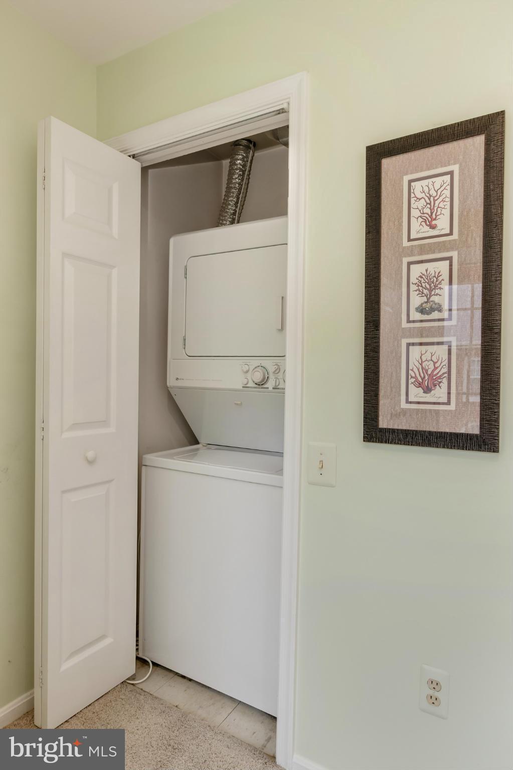 1233 Portner Road Alexandria, VA 22314 - Photo 26 of 29 a utility room with dryer and washer