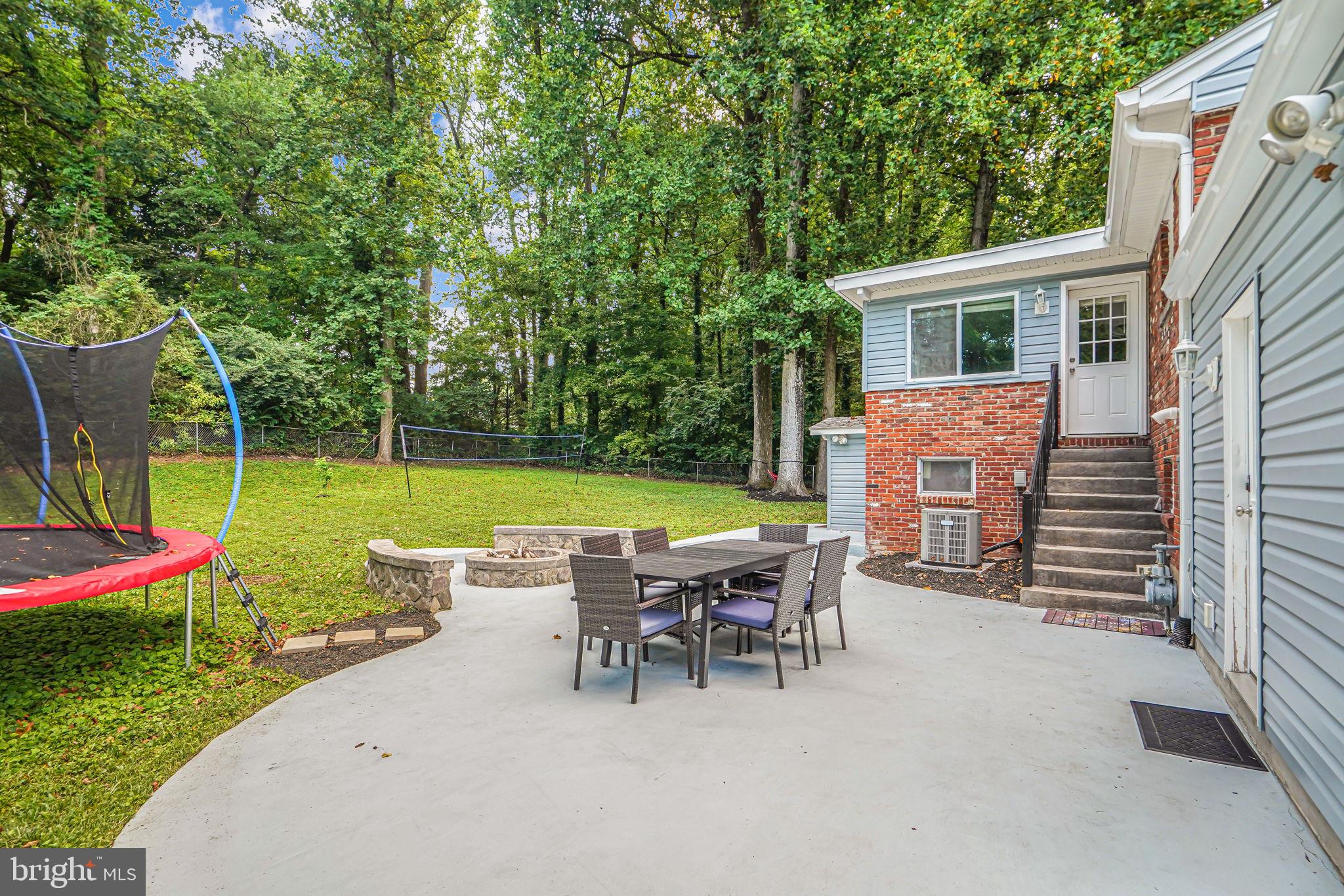 6641 Kerns Road Falls Church, VA 22042 - Photo 16 of 36 Patio