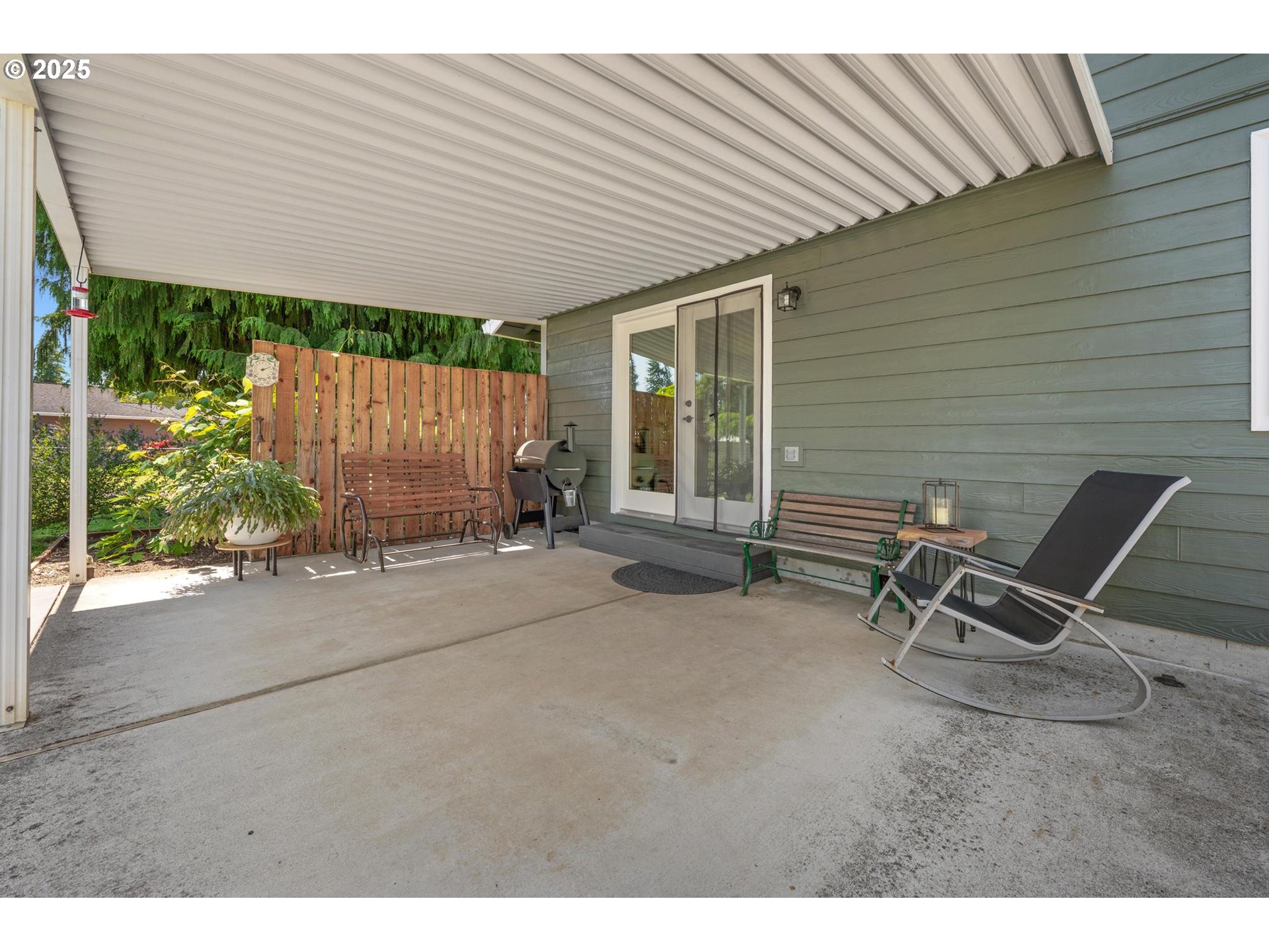 58410 Ross Road Warren, OR 97053 - Photo 19 of 28 Covered Patio