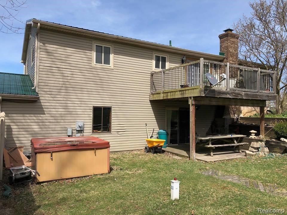 11932 Dunham Road Hartland, MI 48353 - Photo 5 of 29 57155258_273375140239209_5665741378789834752_n.jpg