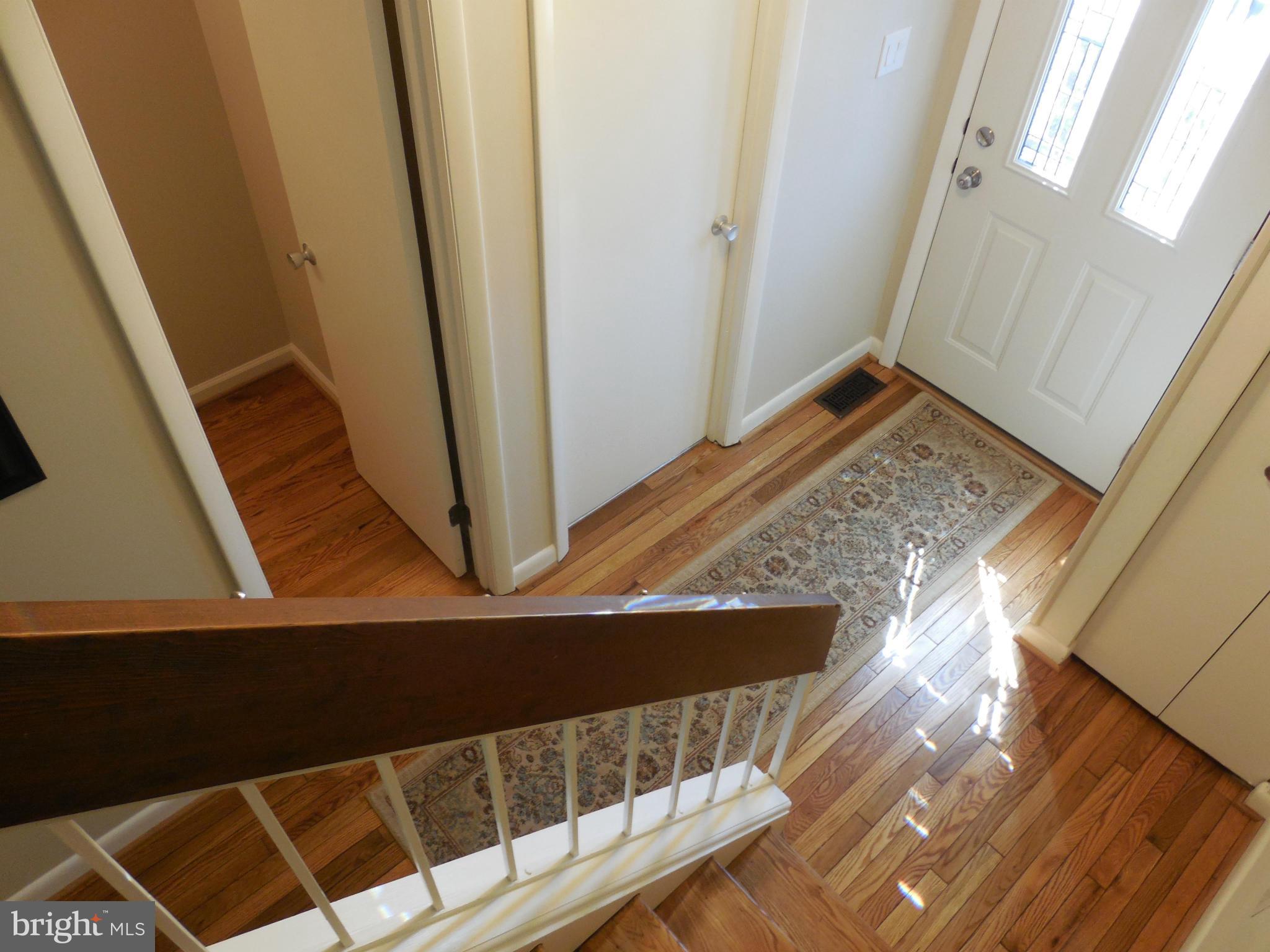 2006 Golf Course Drive Reston, VA 20191 - Photo 12 of 16 Interior (General)