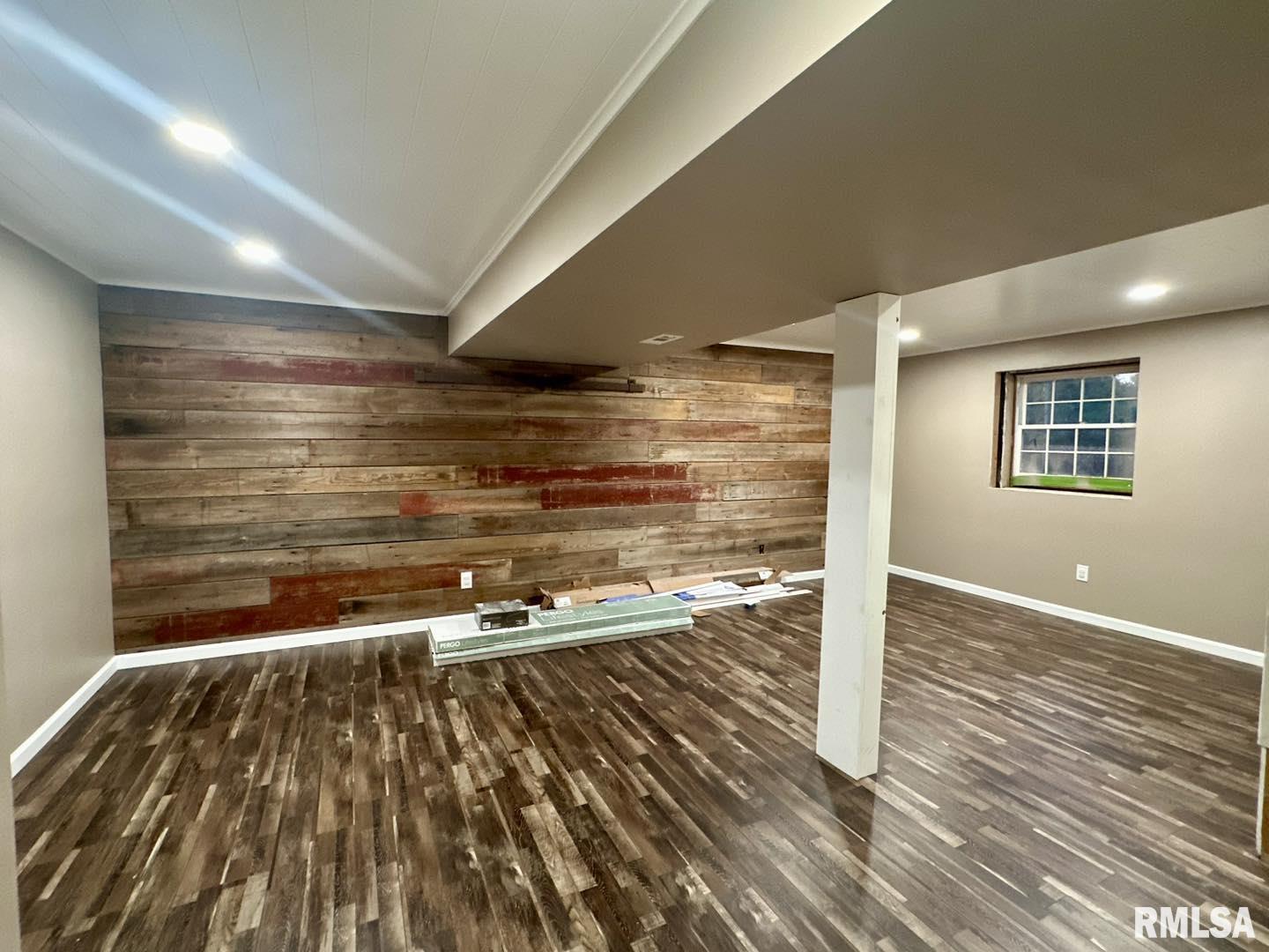 14806 Chandlerville Road Beardstown, IL 62618 - Photo 13 of 15 Gallery Image 13