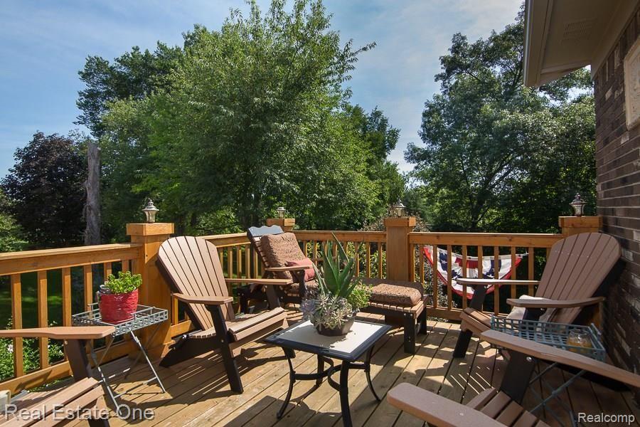 471 Lake Forest Road Rochester, MI 48309 - Photo 33 of 41 _OL_2276_Lake_Forest_W035.jpg