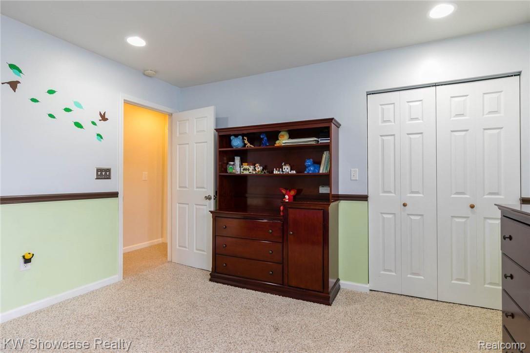 43441 Hanford Road Canton, MI 48187 - Photo 22 of 31 43441 Hanford Rd-23.jpg