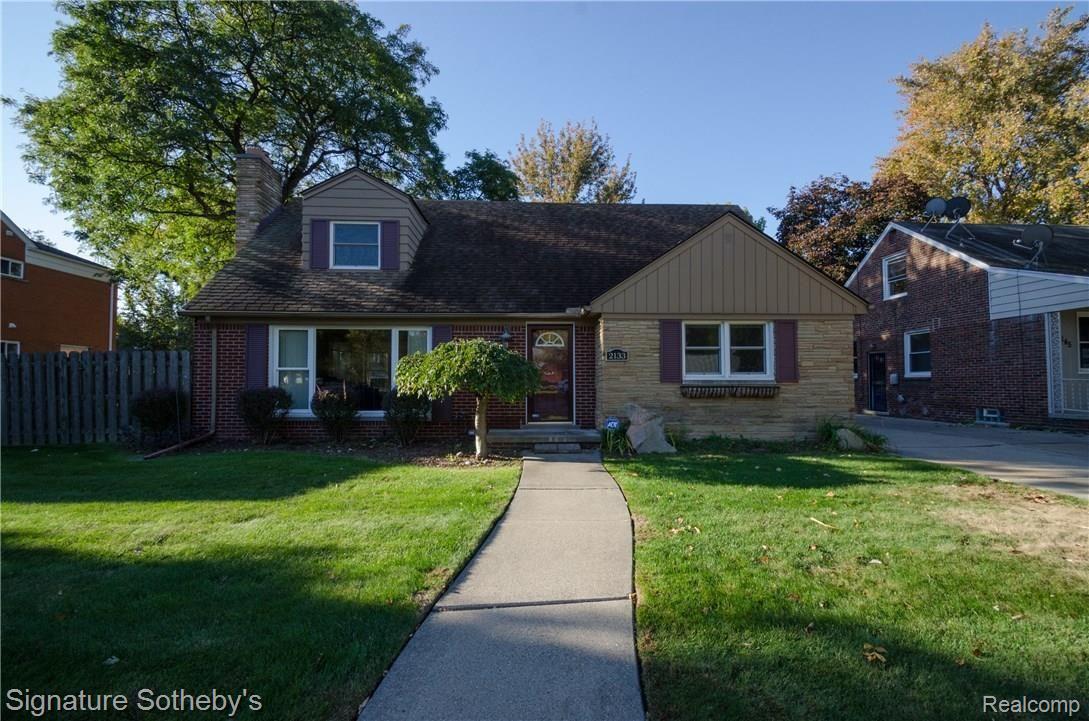 2133 Vernier Road Grosse Pointe, MI 48236 - Photo 1 of 33 0.jpg