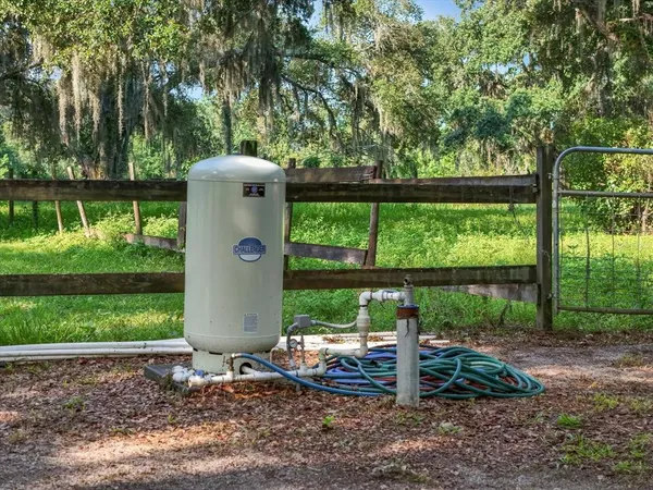 $400,000 | 2514 Pemberton Creek Drive, Seffner, FL 33584