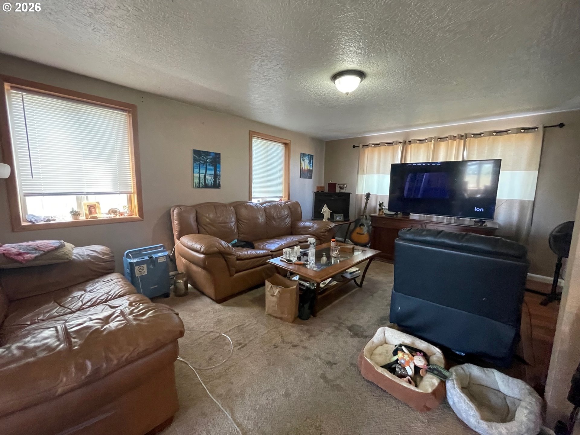 30140 Northwest West Union Road North Plains, OR 97133 - Photo 7 of 20 Living Room