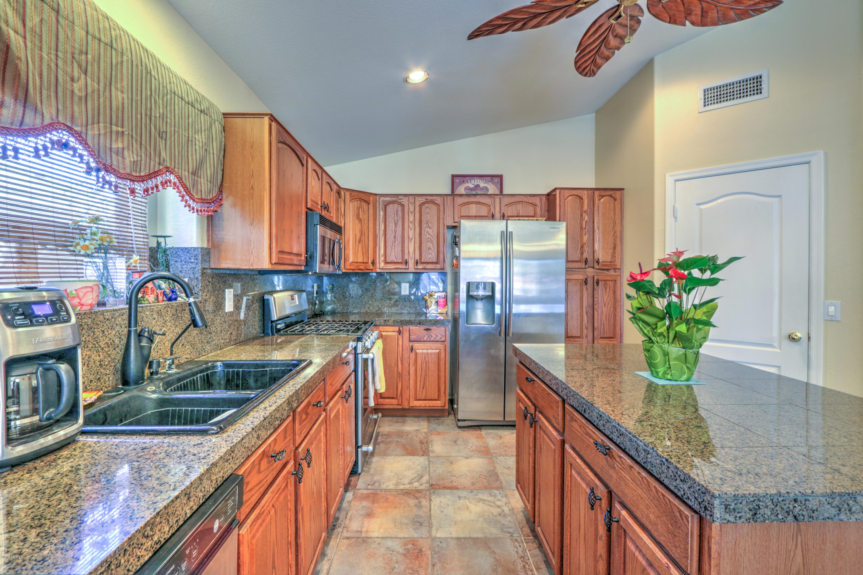 22449 North Agave Road Maricopa, AZ 85138 - Photo 10 of 42 11