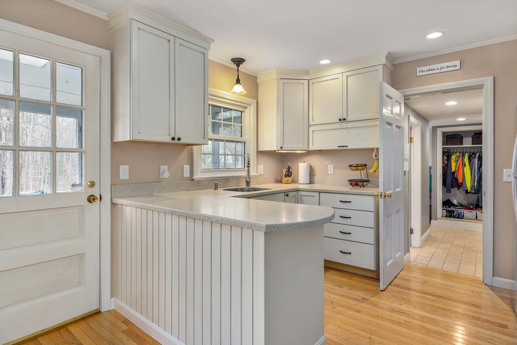 64 Woodland Road North Hampton, NH 03862 - Photo 17 of 40