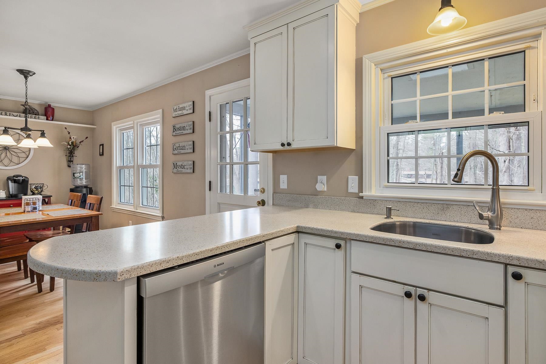 64 Woodland Road North Hampton, NH 03862 - Photo 19 of 40
