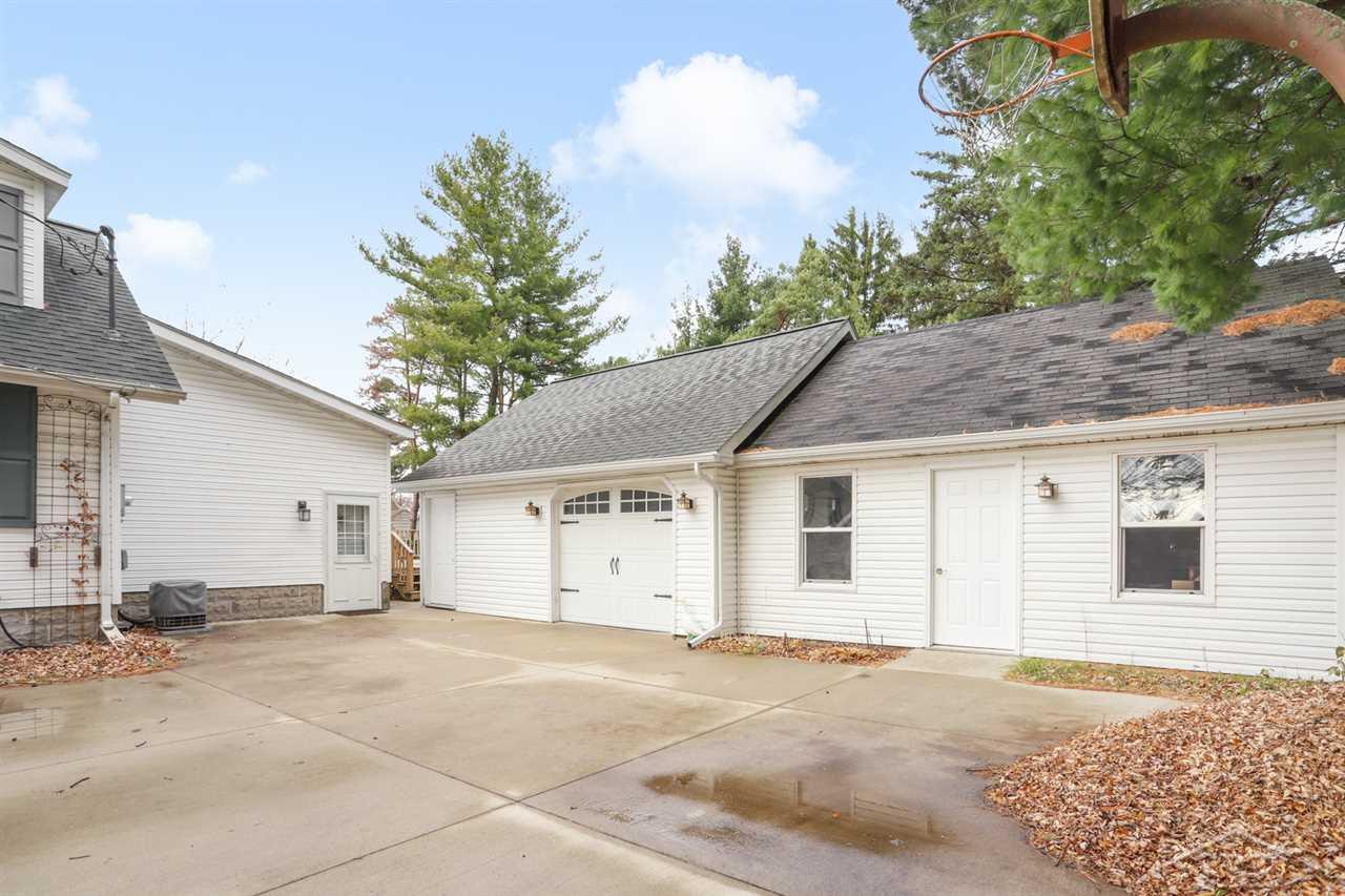 9580 Frost Road Saginaw, MI 48609 - Photo 44 of 55 50029064-43.JPG