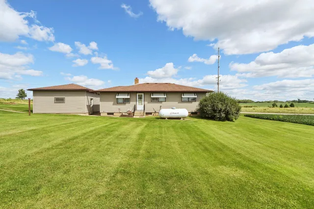 $2,190,000 | 6897 North Towne Road, DeForest, WI 53532