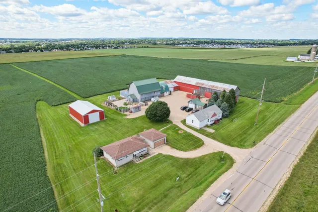 $2,190,000 | 6897 North Towne Road, DeForest, WI 53532