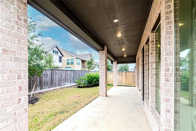 a view of a large building with an outdoor space