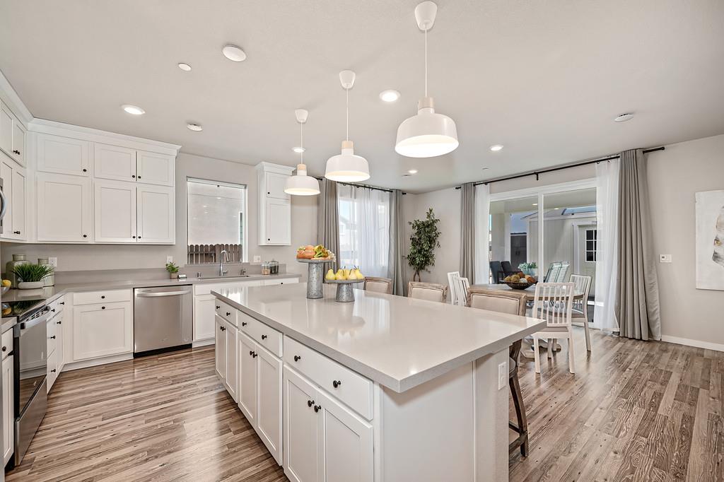 8229 Poppy Rdg Circle Elk Grove, CA 95757 - Photo 12 of 75
