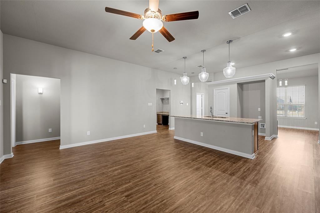 3917 South Fork Ranch Road Waco, TX 76705 - Photo 8 of 17