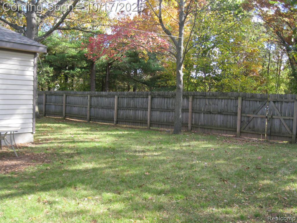 4491 Ormond Road White Lake, MI 48383 - Photo 10 of 39 Gallery Image 10