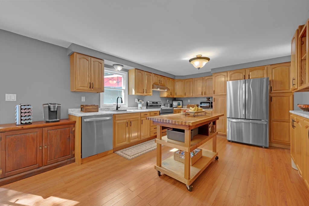 189 Stafford Road Holland, MA 01521 - Photo 19 of 40