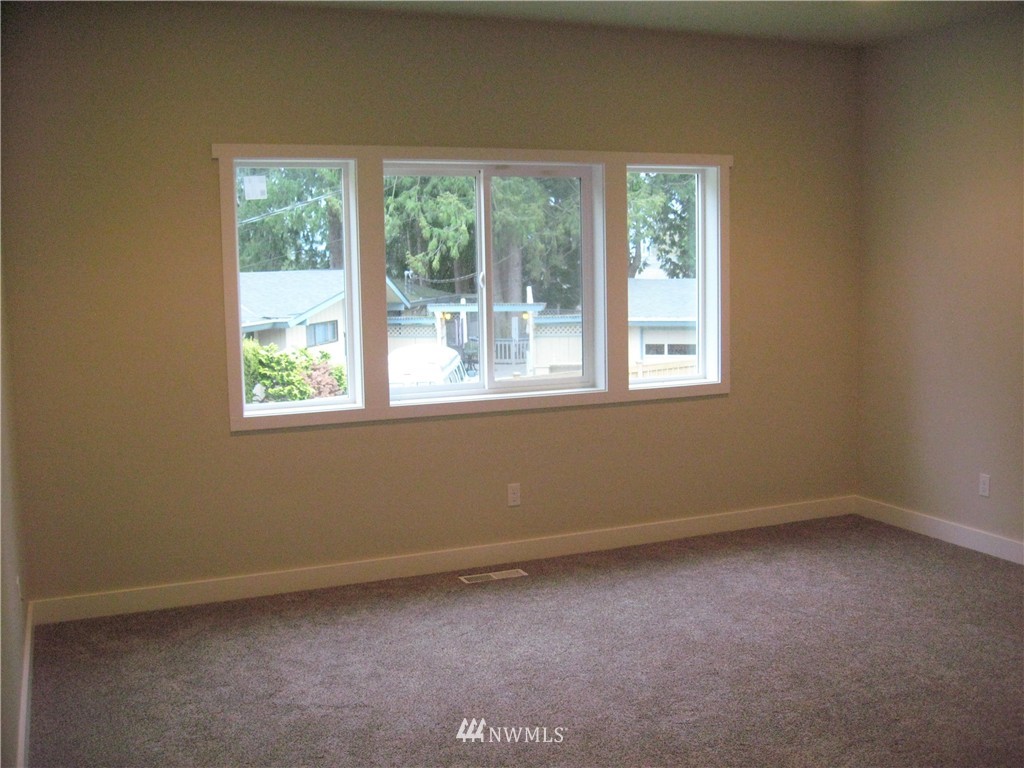 890 Smith Road Camano Island, WA 98282 - Photo 16 of 25 Gallery Image 16