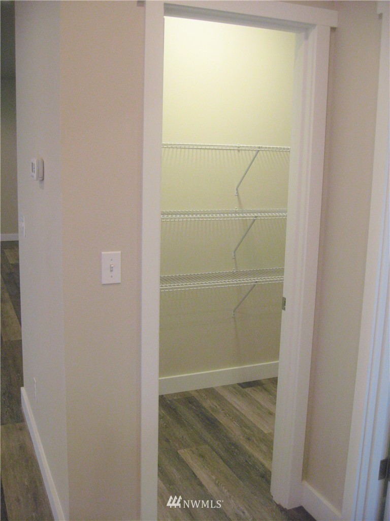 890 Smith Road Camano Island, WA 98282 - Photo 10 of 25 Gallery Image 10