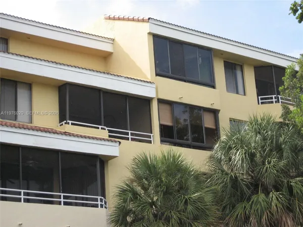 $2,100 | 8305 Southwest 152nd Avenue, Unit A405, Miami, FL 33193