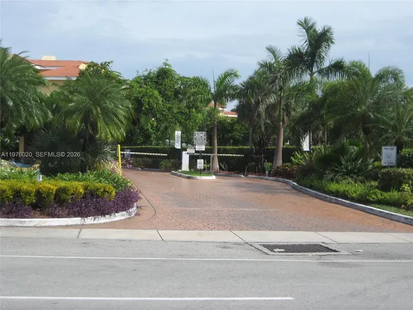 $2,100 | 8305 Southwest 152nd Avenue, Unit A405, Miami, FL 33193