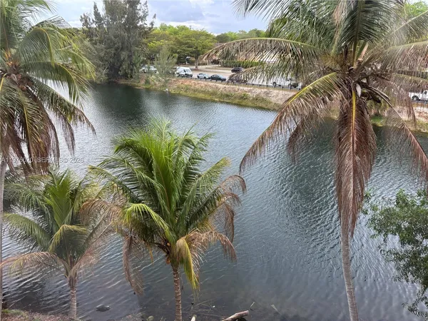 $2,100 | 8305 Southwest 152nd Avenue, Unit A405, Miami, FL 33193