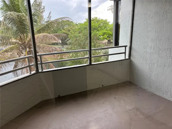 $2,100 | 8305 Southwest 152nd Avenue, Unit A405, Miami, FL 33193