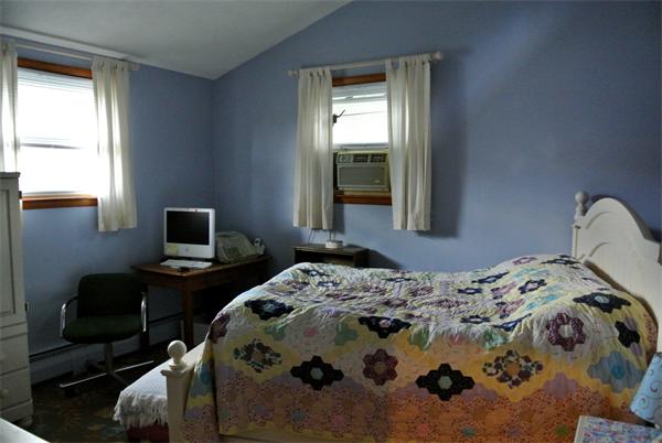 282 Butman Road Lowell, MA 01852 - Photo 16 of 25 Gallery Image 16
