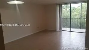 $2,300 | 8045 Southwest 107th Avenue, Unit 323, Miami, FL 33173